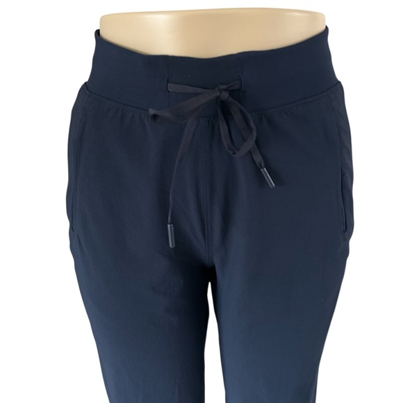 BNWOT RARE Lululemon Navy License to Train Jogger Pants - Picture 5 of 9